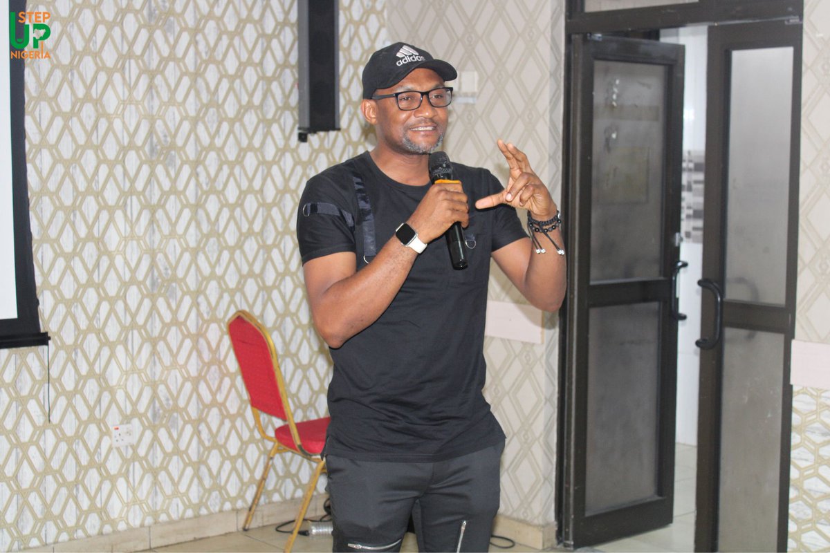 Step_Up_Nigeria's tweet photo. Special thanks to our partners @USAIDNigeria, @NigeriaScale &amp; @PalladiumImpact for your support throughout the First-Time Voters Integrity Initiative project, your presence at the Storytelling Bootcamp meant a lot to us 🙏.
#NigeriaSCALE #FTVII #Wednesday #grateful https://t.co/pVcD2JQcAp