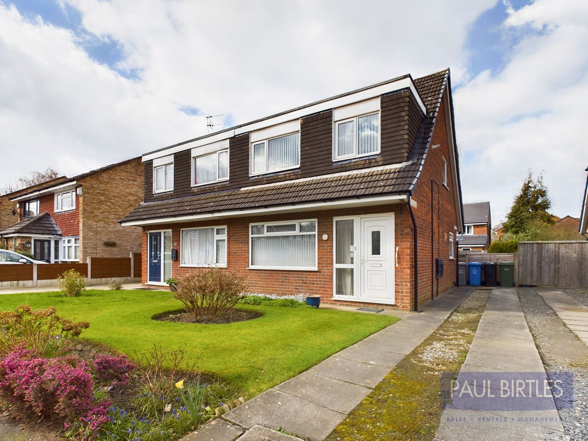 ⭐NEW FOR SALE⭐

📍 Newgate Road, Sale, M33

*A FREEHOLD THREE BEDROOM SEMI-DETACHED PROPERTY THAT OCCUPIES A POPULAR AND CONVENIENT LOCATION WITHIN EASY REACH OF LOCAL AMENITIES* 

£310,000

paulbirtlesestateagents.co.uk/properties-for…