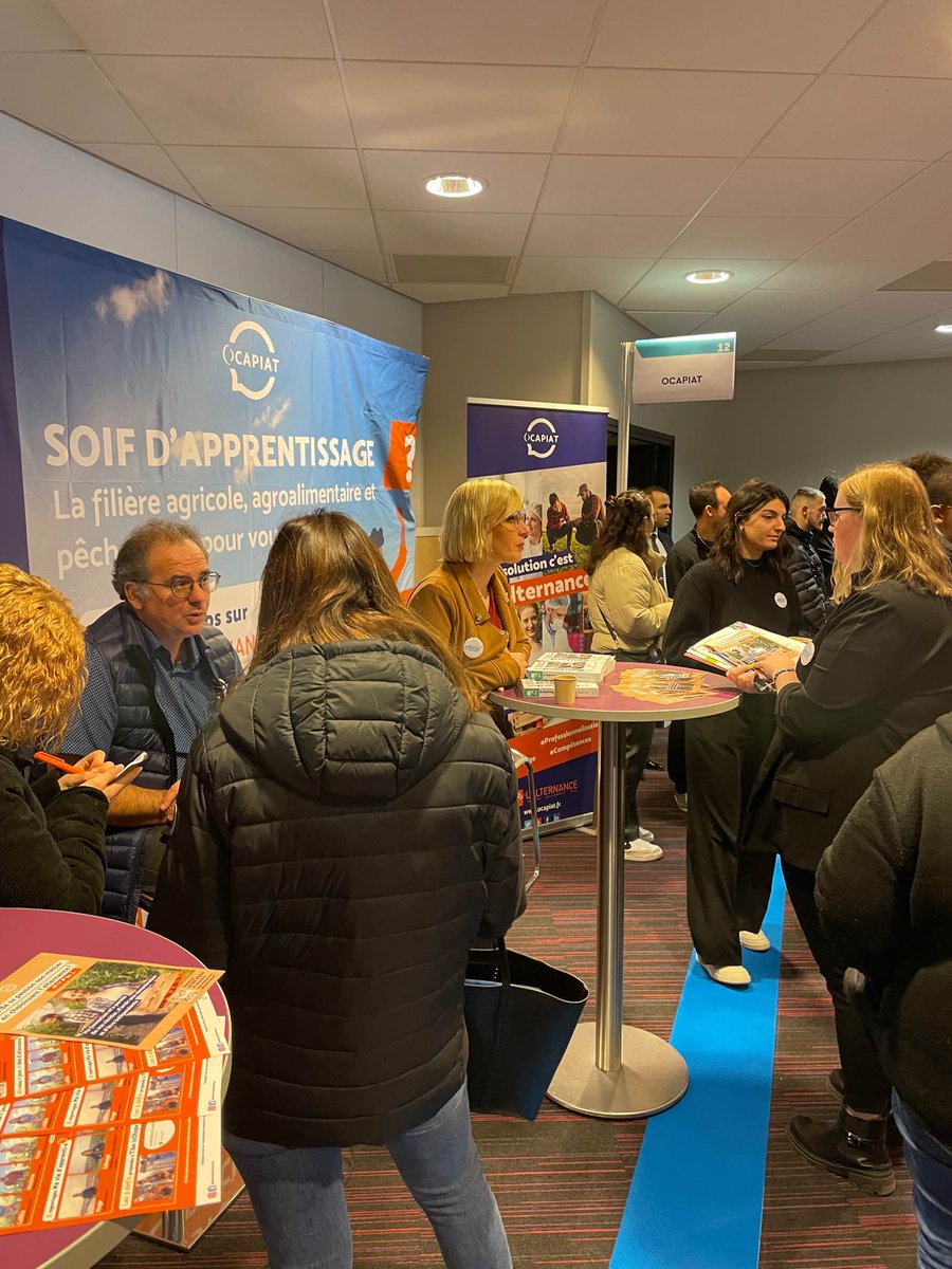 [En direct] 

Retrouvez nos conseillers <a href="/OCAPIAT/">OCAPIAT</a> aujourd'hui au salon <a href="/JeunesdAvenirs/">Jeunes d'Avenirs</a> de 9h à 17h30 pour vous accompagner dans vos projets de #formation

📍 Décathlon Arena – Stade Pierre Mauroy #Lille 

#carrière #Emploi