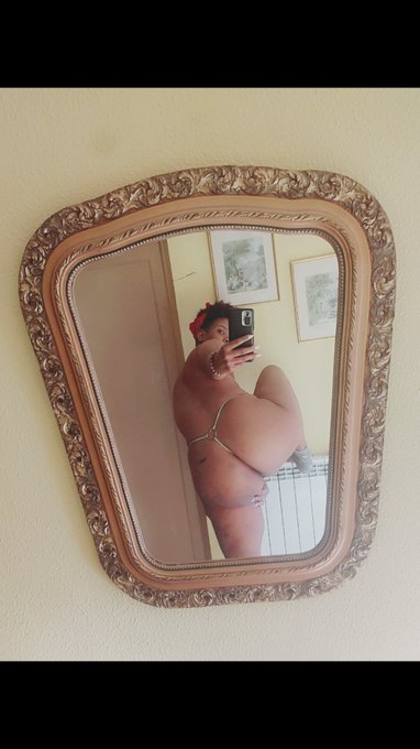 Link and biograf&iacute;a 💦🔥 https://t.co/t5CrbzFoEc