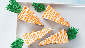DiddyCakes1's tweet photo. Its getting closer to Easter so get your orders in for all the Easter specials! Our diddy carrot cakes are our new special. Mini carrot cakes are £3.50 each and the carrot shaped cakes are £4.50 each! #Easter #DiddyCakes https://t.co/MEvlf8hKYD