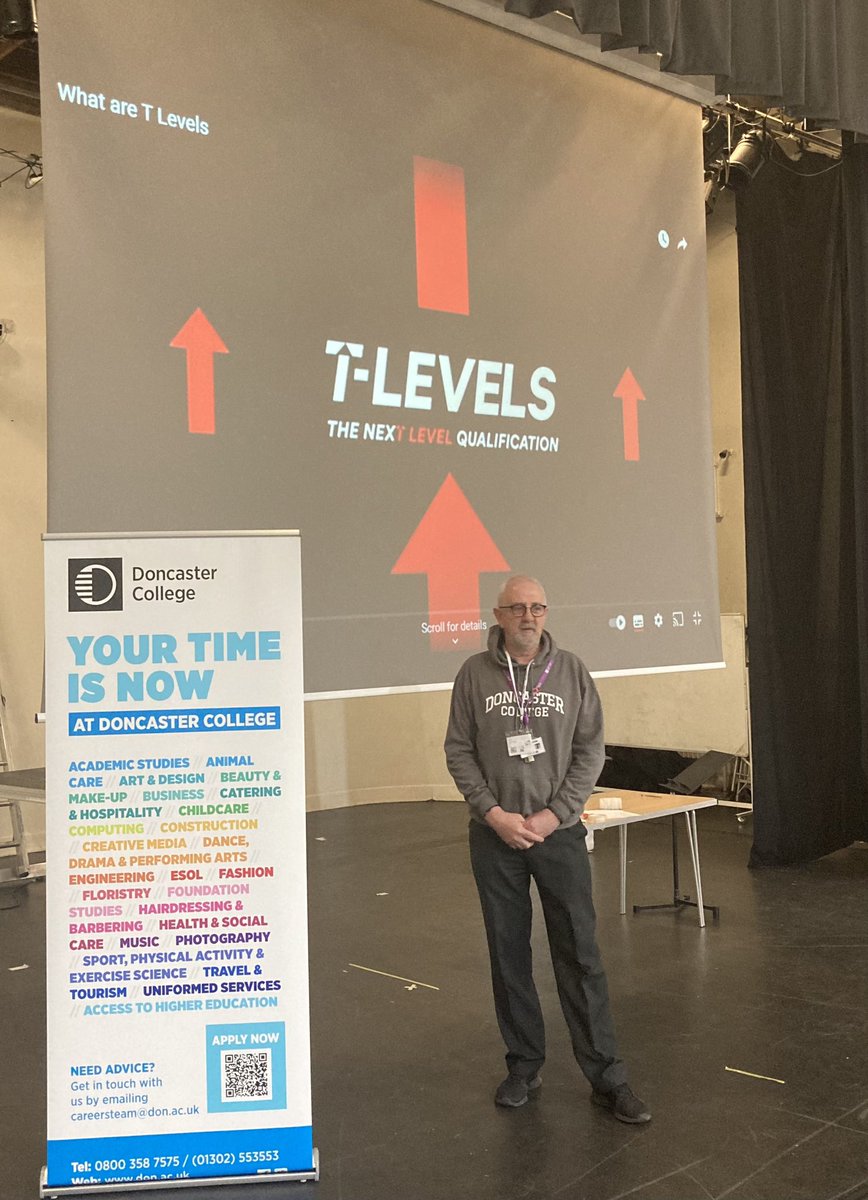 Thank you to Ian Taylor from @DonnyCollege for coming in today and speaking with our Year 11 students about T-levels #aspirations #tlevels #enjoyingexcellence