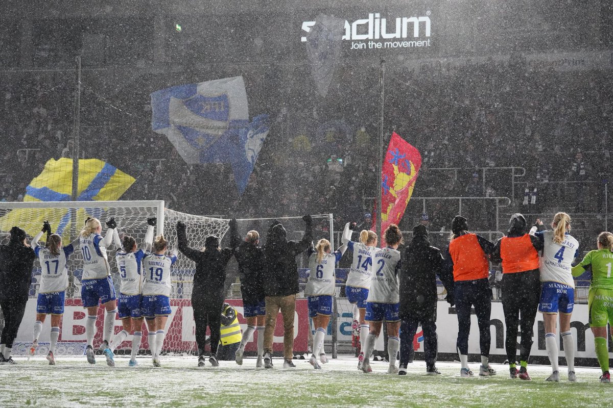 Tack till alla som kom och stöttade oss i den historiska premiären!

Många av våra spelare har länge drömt om att få spela i allsvenskan!

Så tack för att ni gjorde premiären till en dag att minnas! Ni är bäst! 🫶🏻

Framåt Kamrater!🤍💙