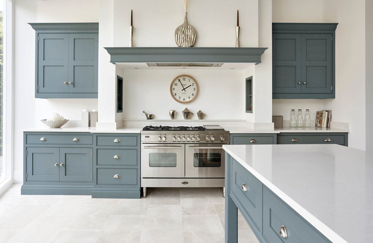 We specialise in custom kitchen design and build we use the latest technology and materials to create the ideal kitchen for you. 
For more information, please visit ukkitchenandinteriors.co.uk
#luxurykitchens #germankitchens #kitchenandinteriors #shakerkitchens #traditionalkitchens