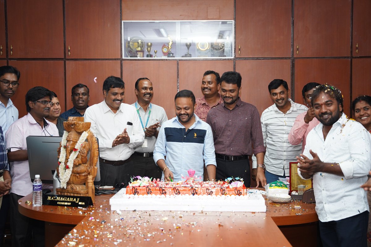 KuppamC's tweet photo. Birthday Celebrations of our CEO Sri. N. SAGAR RAJ was held on 28-03-2023 at KUPPAM ENGINEERING COLLEGE.
@nsagarraj 
  
@bcneducation 
  
@DrSunilRajN https://t.co/JAhRWXcIvl