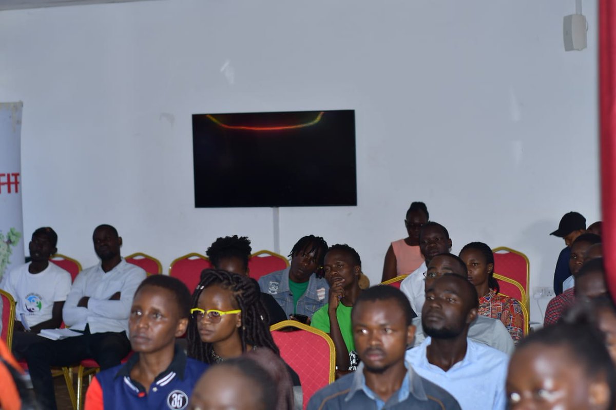Omollojnr01's tweet image. Day 2 of Vulnerability mapping training @KJamtaka ,@Wanavijiji_sdi ,@knyambuga,@WeAreVCA 
#CoProductionofKnowladge
#VulnerabilityMapping