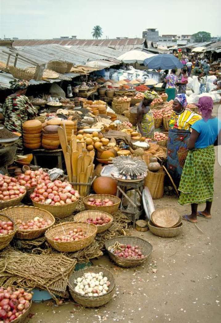 Les 26 et 27 mai 2023 à l’université d’Abomey Calavi et Azalaï Hôtel de Cotonou, sous le thème : RETROUVEZ IDENTITÉ, CONFIANCE ET DIGNITÉ POUR CONSTRUIRE DES PAYS ET UN CONTINENT PROSPÈRE. chat.whatsapp.com/EG1jQLGhIotHV1…
#SIPSA2023 #Benin #Waseho #Culture #Africa #ProverbesAfricains