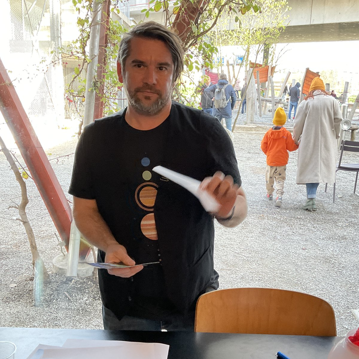 raumschiff tweet media