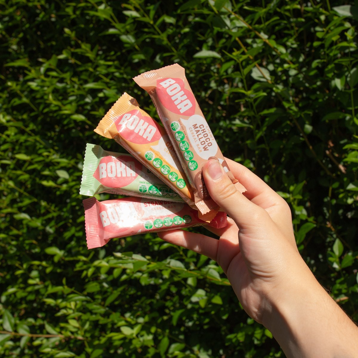 It's time for the evening's to start getting lighter and the days longer - yay! 🌞😎

If it gets hotter, we might need a BOKA fan to keep us cool!