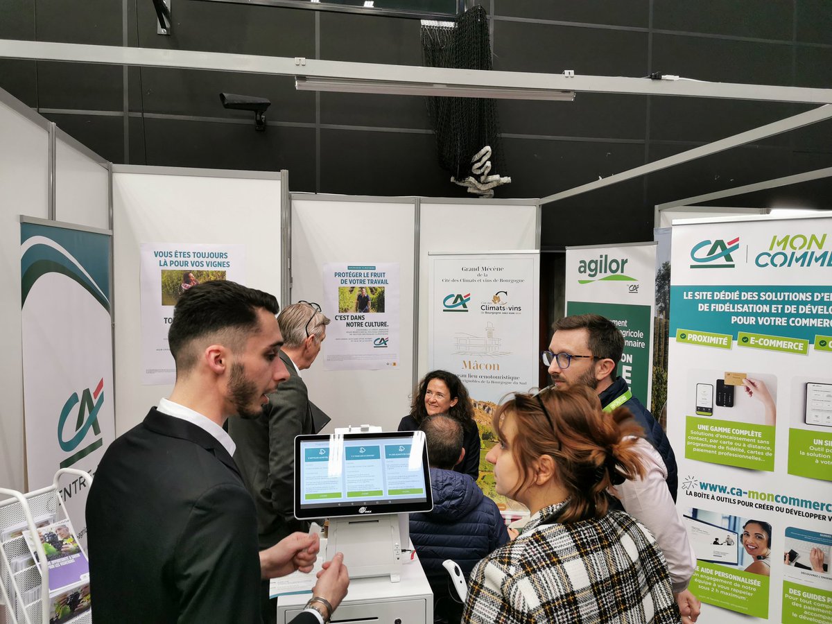 CMinicillo's tweet photo. Le Crédit Agricole Centre-Est présent au salon Vinequipe accompagné des filiales Caps, Agilor, Calef pour donner les meilleurs conseils aux visiteurs professionnels des métiers liés à la viticulture. #cacentrest Crédit agricole Centre-est #agilor #calef https://t.co/lzs6larwTP