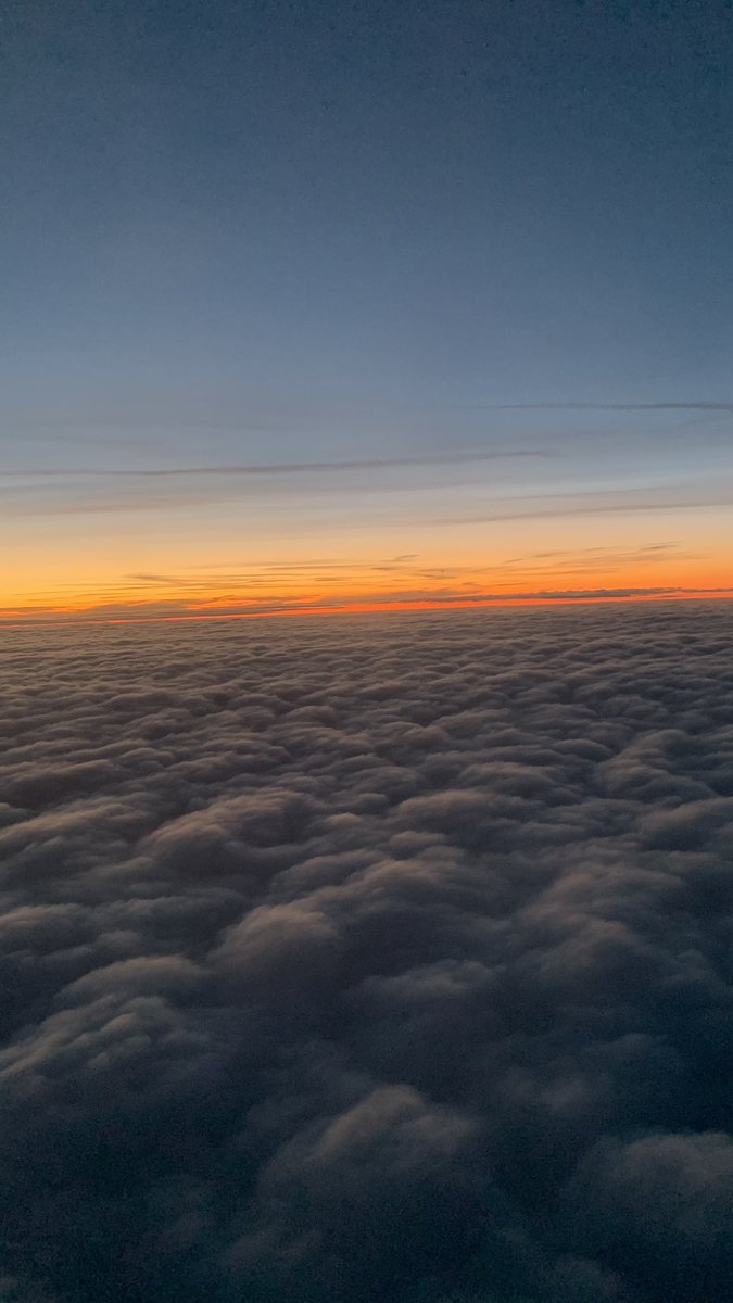 _mariasr_'s tweet photo. ✈️ 🧡 https://t.co/jQ3ORKJY2H