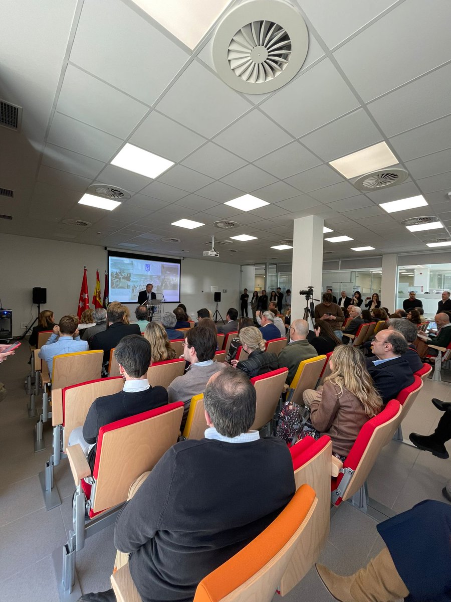 Factoría Industrial Villaverde tweet media