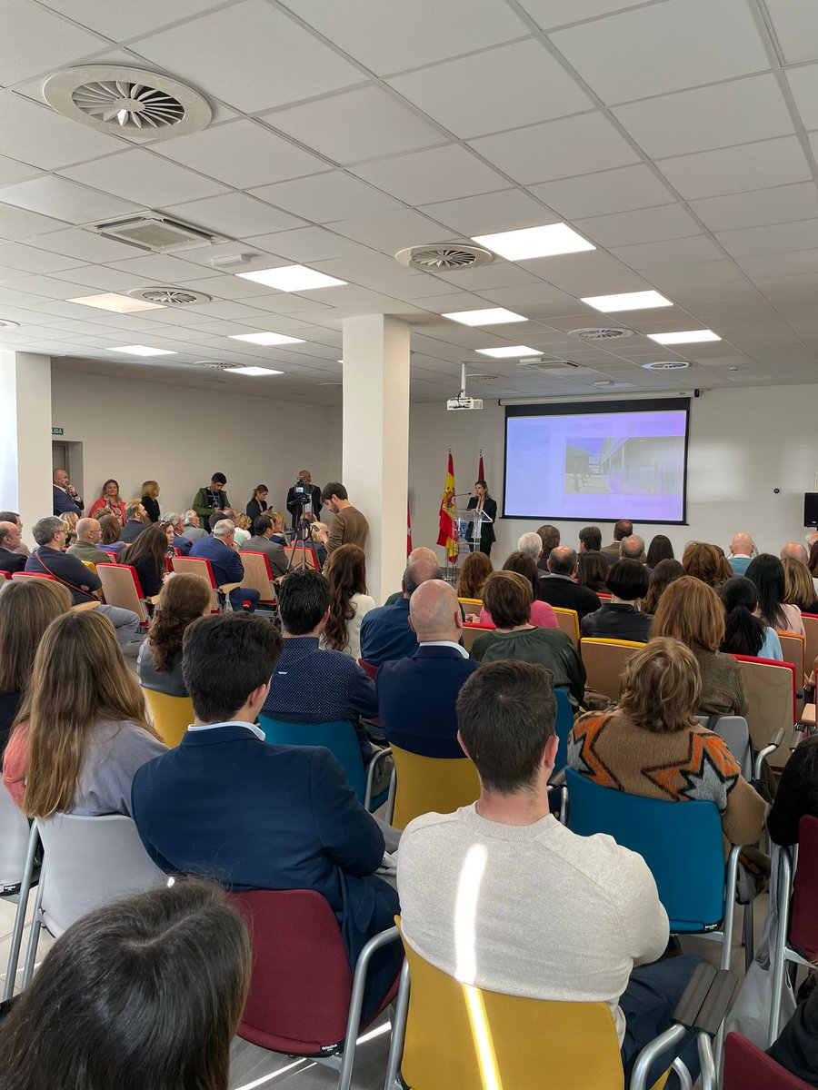 Factoría Industrial Villaverde tweet media