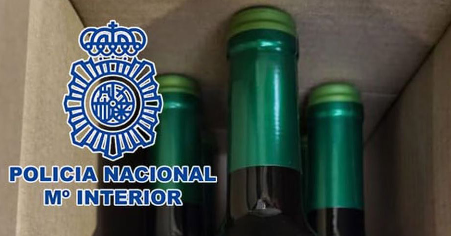📰 #NoticiasYSO: Detenido un hombre por falsificar 2.500 botellas de vino Verdejo bit.ly/40FyKcU <a href="/elpais_espana/">EL PAÍS España</a> 
#StopFalsificaciones #compraoriginal #compraautentico #enologia