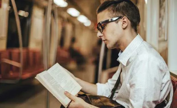TheSuccessKing's tweet photo. 7 Powerful Books You Need to Read Right Now That Will Change Your Life Forever - https://t.co/YOJ2cyOWnB https://t.co/pJe1tbM9em