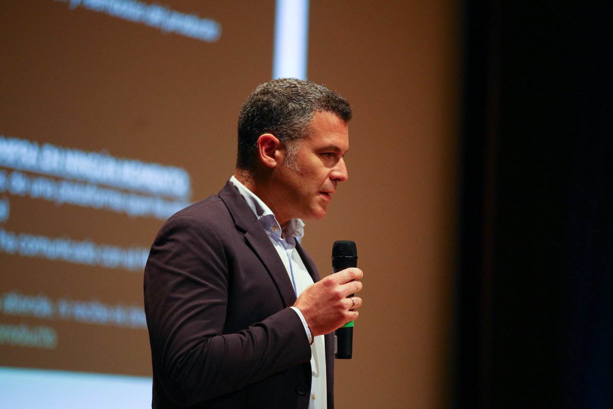 Ecommerce_es's tweet image. 💥 Turno de #StartupMoment de Antonio Ruiz Pérez-Bermúdez, Abogado en @RpbLegal. Conoceremos en un análisis práctico la situación judicial de los primeros asuntos sobre #marketplaces que se están resolviendo en juzgados españoles.

#EcommerceTourMurcia