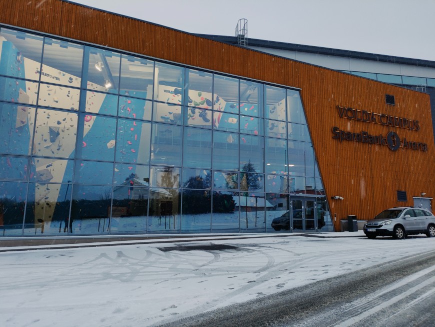 UWTSD's tweet photo. NEWS: 🇳🇴UWTSD Lecturer visits Norway as part of @TaithWales  Mobility Programme.🌍

👉https://t.co/OcgJ7nV5Dx https://t.co/7u5fIIy9gS