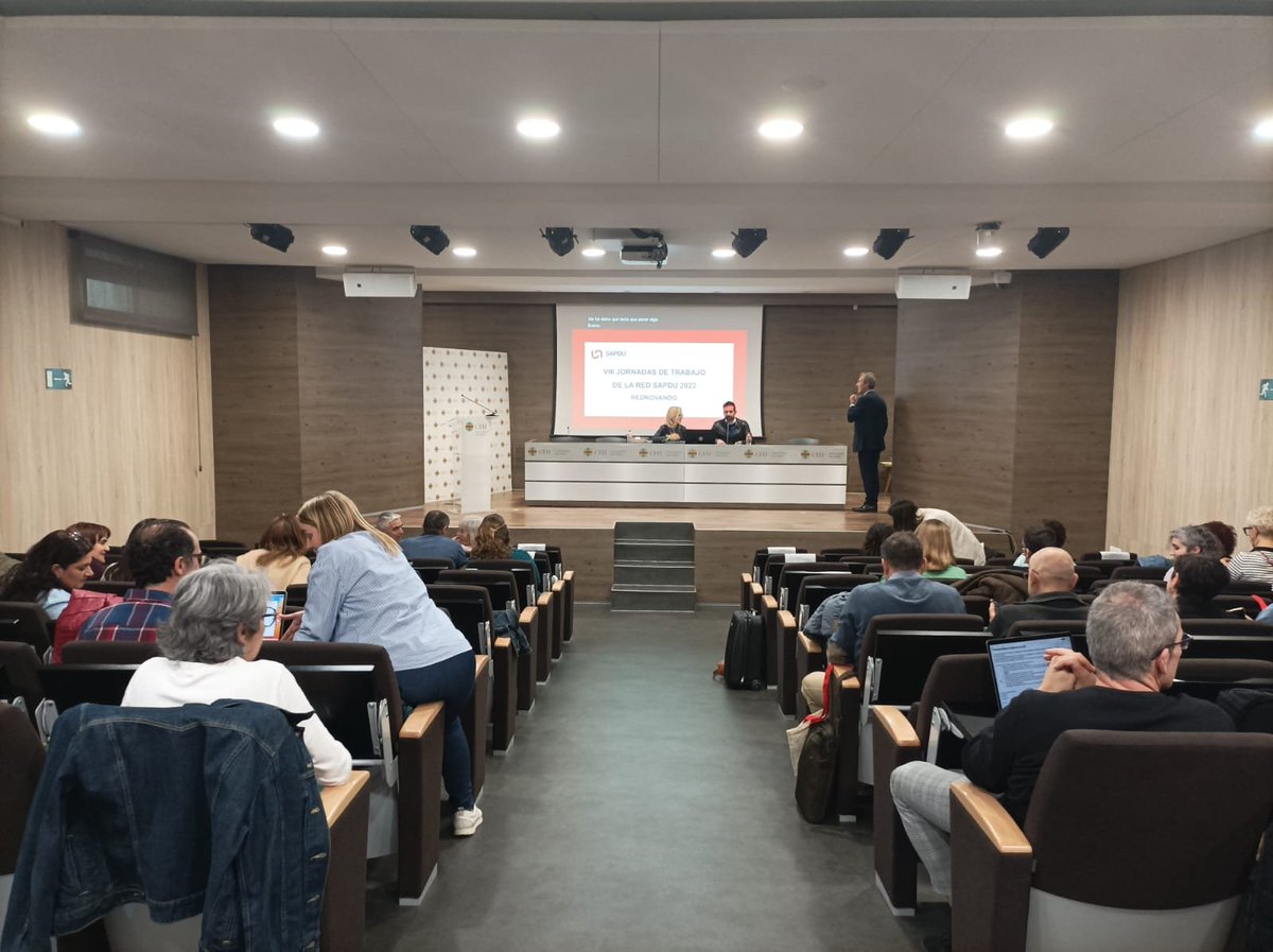 ADYVUMU's tweet photo. 🟢 #UMUDiversidad
@ADYVUMU, presente en las VIII Jornadas de Trabajo de la @RedSapdu #RedNovando, celebradas en @USPCEU
Los orientadores de todas las universidades se reúnen para colaborar y mejorar en su trabajo 🙌
#UMUsolidaria https://t.co/E2nVI2pQpv