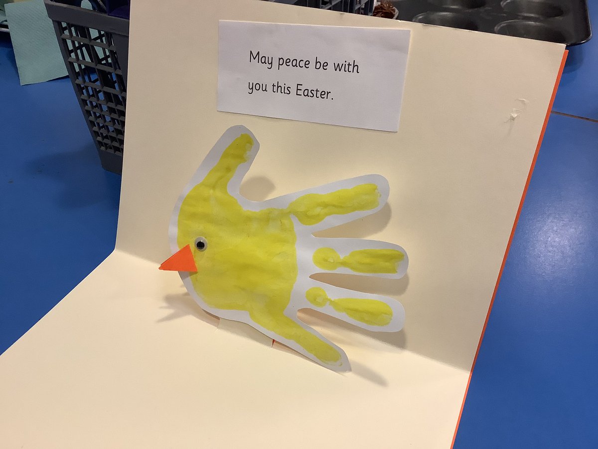 Barfordstpeters's tweet photo. Today Reception have been finding out about the Easter story and how it links to the theme of new beginnings and new life.
We made our pop up Easter cards.
#bspRE #bspEarlyYears https://t.co/f8zCWTlUyU