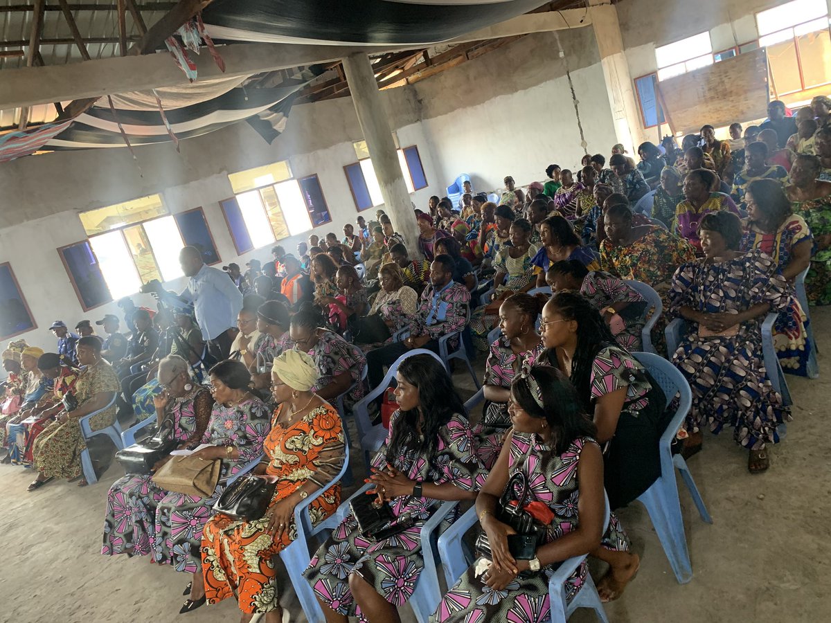 Maj_kinshasa1's tweet photo. Ouverture de la conférence sur l'éducation numérique, égalité pour la paix et l'autonomisation des femmes et filles en RDC au camp lufungula avec @abef_Nd, JIF 2023.

@ippf @maj_kinshasa @maj_rdc @YouthSprint @MakokiYaMwasi https://t.co/I1xDw1x8RE