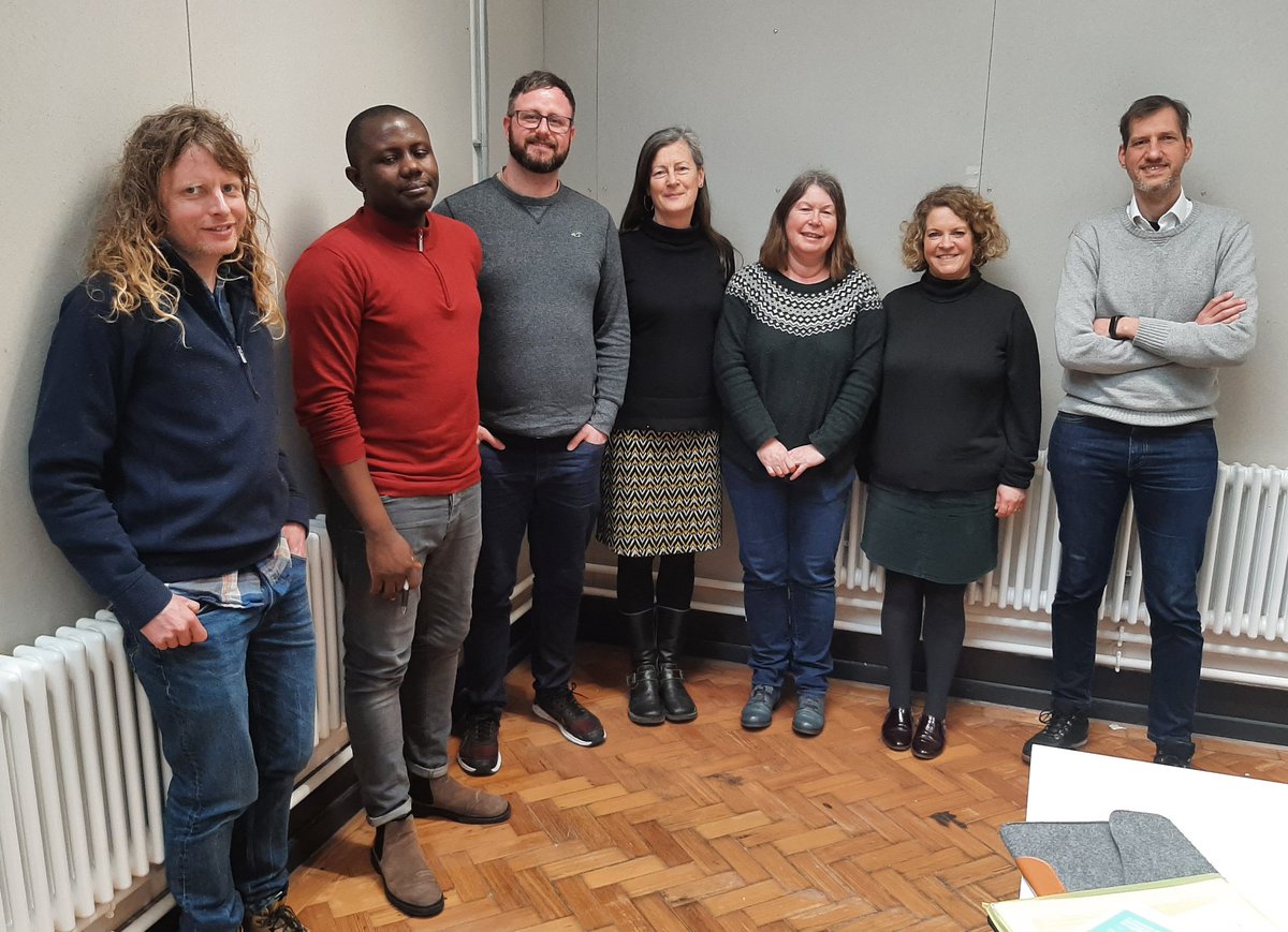 As we approach the end of @EnergyREV_UK initial funding, some of our early career researchers have convened for a writing retreat to push for even more outputs. Keep an eye on our website energyrev.org.uk There is a lot more to come!! @innovateuk @ukri #smartenergyplaces