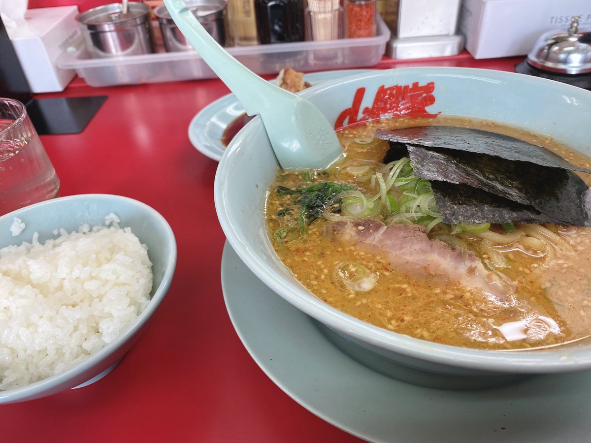 今年ちゃんとバイク乗ったのが初という。。。
趣味とはいえない乗らなさ具合ですね。
。。

人生初のラーツーしてきました。