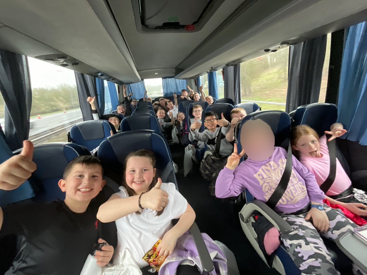 On route to London!! Almost there! Two games of Oh No Bingo and a lot of sweets have got us this far <a href="/ecclaneends/">Eccleston Lane Ends</a> #ELEonTour