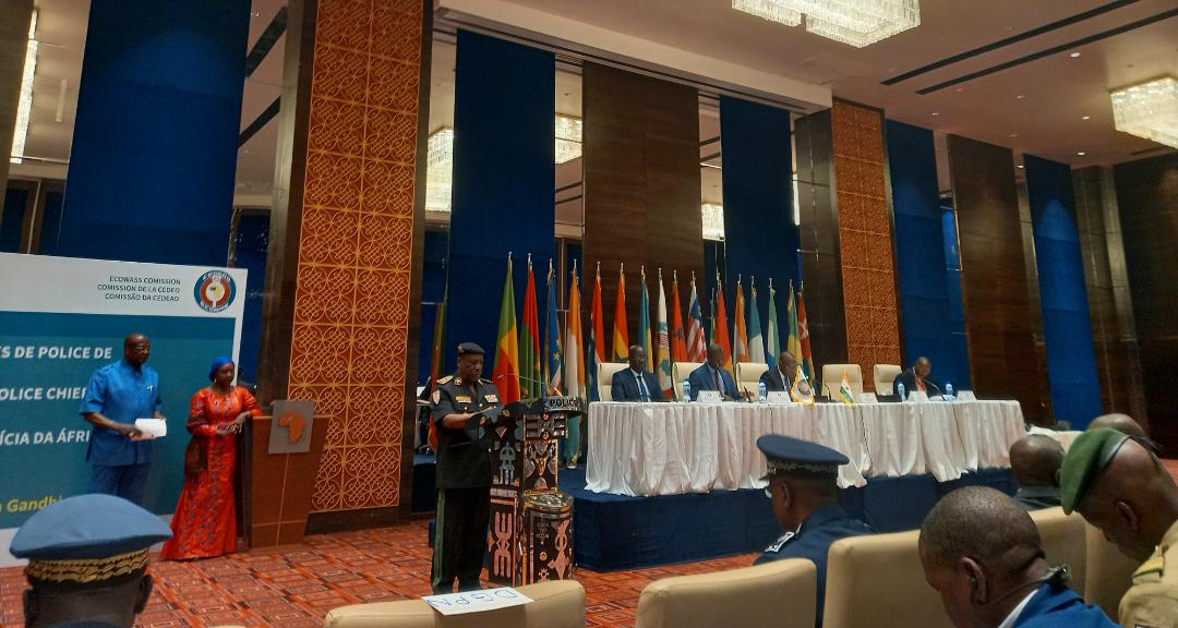 CedeaoNiger's tweet photo. Poursuite des activités de la 17ème Assemblée Générale du Comité des Chefs de Police d'Afrique de l'Ouest (CCPAO) 
Ouverture ce matin de la réunion du Comité des Chefs de Service de Sécurité (CCSS) des États de l'Afrique de l'Ouest sous la présidence du Ministre de l'Intérieur https://t.co/I9djlve4Ps