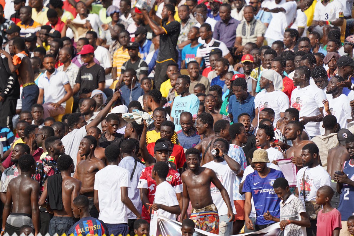 ghanafaofficial's tweet photo. Thank you to the fans who came to the Baba Yara Stadium, to the city of Kumasi &amp; to all Ghanaians👏🏾

We truly felt the LOVE❤️🇬🇭

#BlackMeteors   | #AFCON2023Q    | #    | #BringBackTheLove https://t.co/A5XJ4Pp0vy