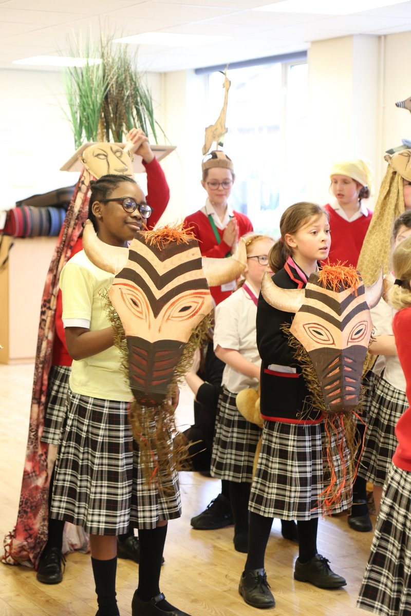 PipersCornerSch's tweet image. The House Arts Festival is in full swing. From #PipersPrep to #PipersSixthForm Mandeville, Hampden, Milton and Penn are exploring the theme of Nature in a friendly competition of artistic exploration. Who will be awarded the coveted trophy!? #PipersInspire #PipersCommunity 🏆