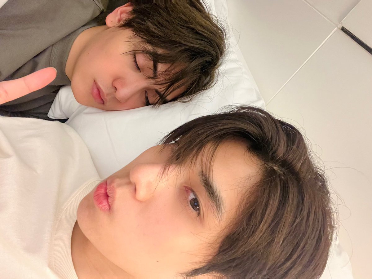 dunknatachai tweet media