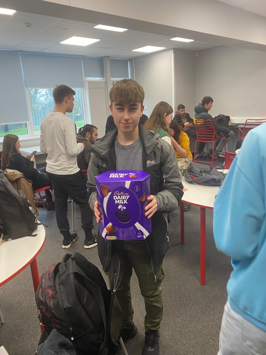 Holyrood Sixth Form tweet media