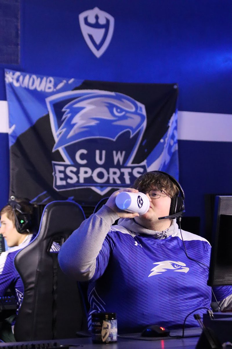 Juggernaut's tweet photo. How we get the day started ⚡️ @CUWEsports https://t.co/jEhBX3Y2rH