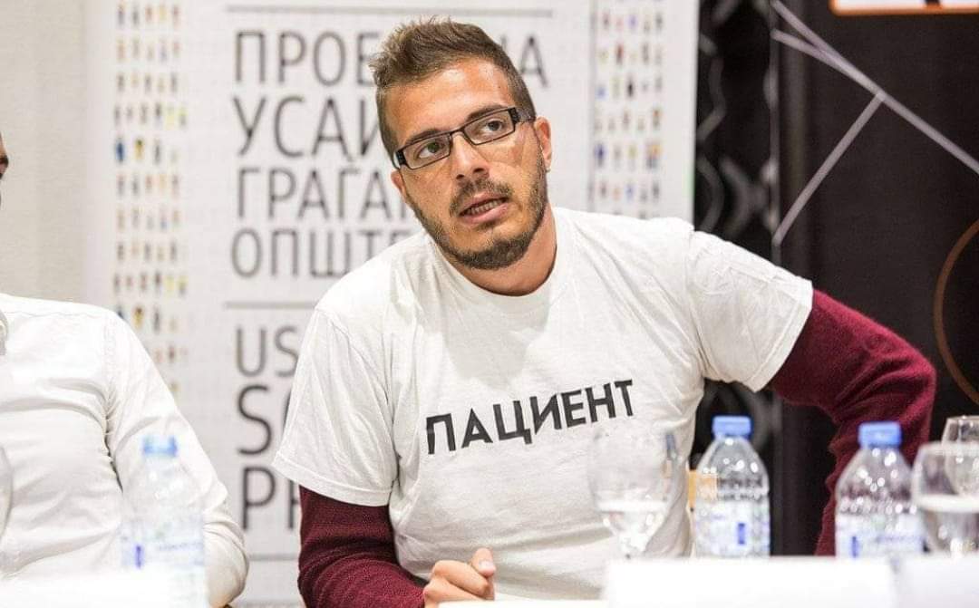 Дали овај пациент ќе биде вечер на протест, или е хоспитилизиран во Демир Хисар?! 🤔