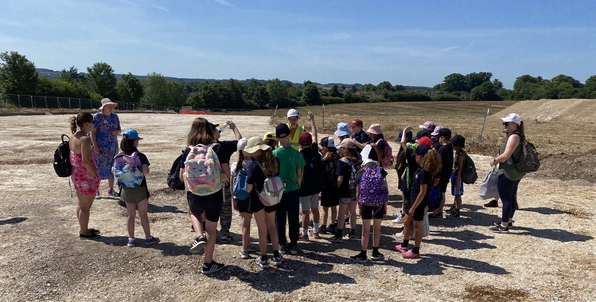 Last year students from Chiltern Primary School visited Manydown and this month, we have been working with <a href="/bcot/">Basingstoke College of Technology</a> to enable as many of its students as possible to find out more about how their careers could develop through the delivery of #Manydown.

bit.ly/406pKOd