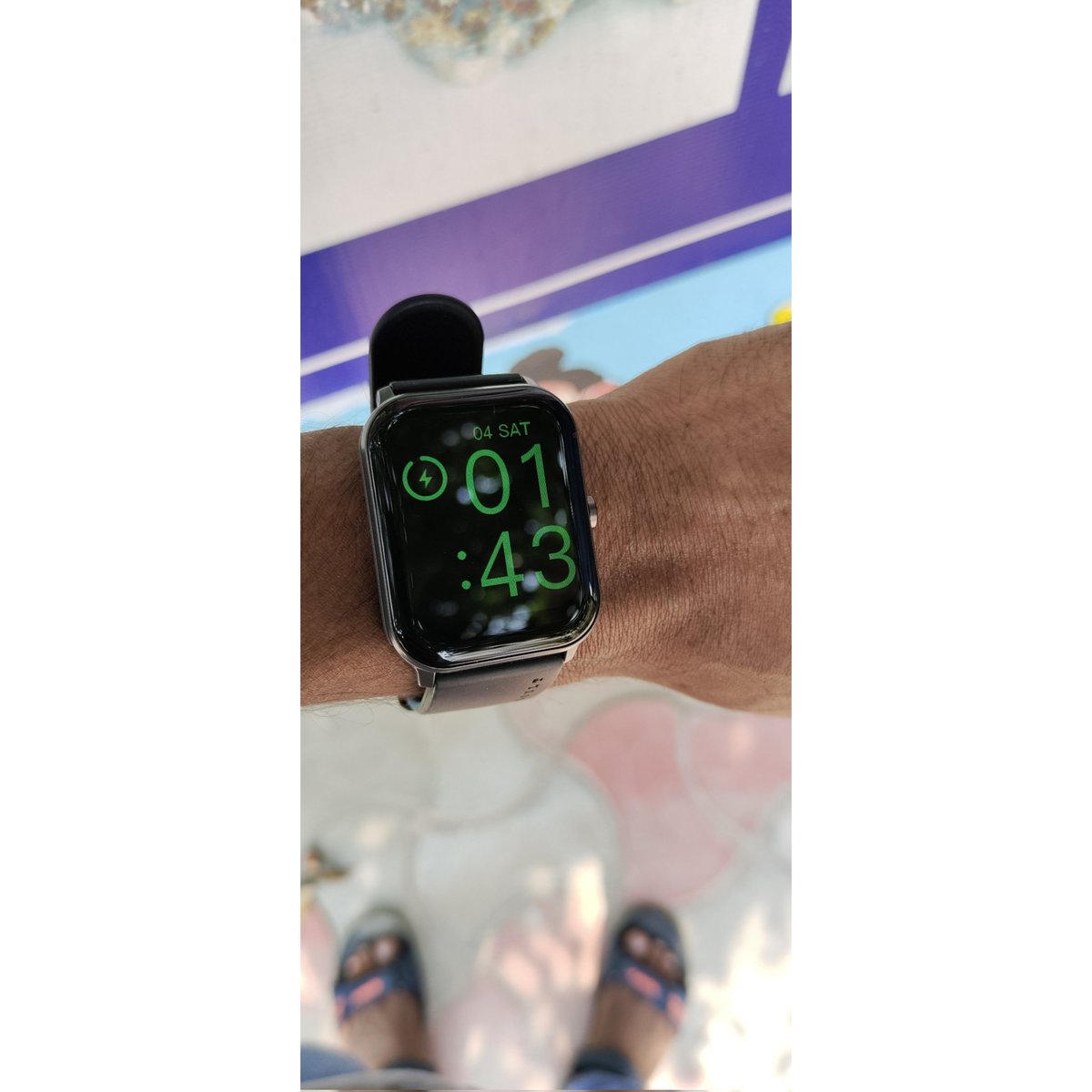 abhi_keeda_tech's tweet photo. #boult #boultsmartwatch #boultsmart #boultwatch 

Wireless Charging ho Rahi hai guys kisi ke paas hai guys Wireless charging watch under 2k😂😂

1 no. Ke m*dharch*d hai #boult wale... Interface change hi nhi hora aur Auto Vibration laga diye hai s**le https://t.co/q7bY5VVKpB