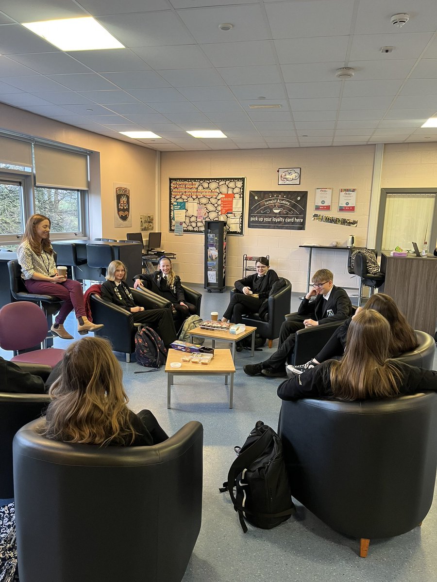 Fantastic catch up with the parliament action team this morning. As a thank you for their work this term we enjoyed some hot chocolates and cakes to start the day.

We are excited to move forward with some new whole school improvements next term. 😁