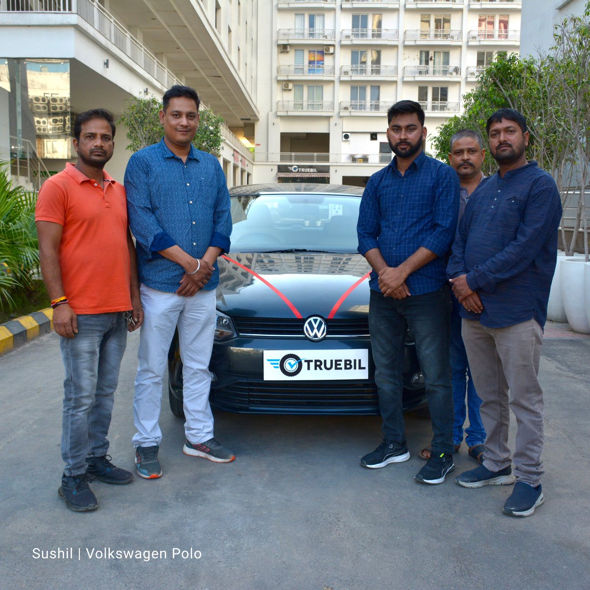 Congratulations to Sushil and his family, who found his much-desired #VolksWagenPolo at Truebil 🚗💙

#Truebil #TruebilTales #Lucknow