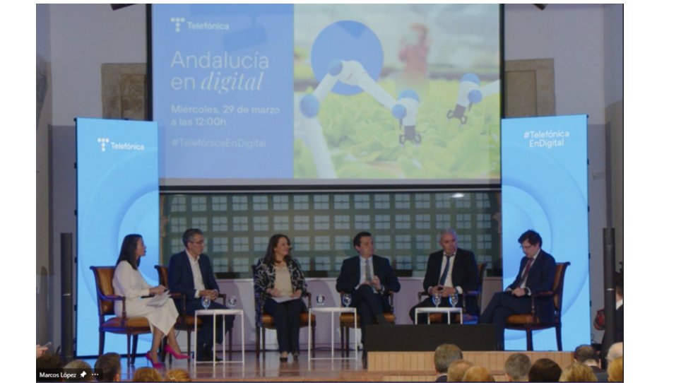 meborbore's tweet photo. Hoy presentamos La Cabina de @Telefonica en #AndaluciaenDigital y hablamos de #SmartAgro junto a @JoaquinSegovia, D. Territorio Sur Telefónica @JOSEMARIABELLID, Alcalde Córdoba, @CarmenCrespoPP, Cons. Agricultura JdA, Oscar Lozano, CIO ACESUR y @Montoro_V  VicePdte. Dip. Córdoba https://t.co/Lin7RmdCm6