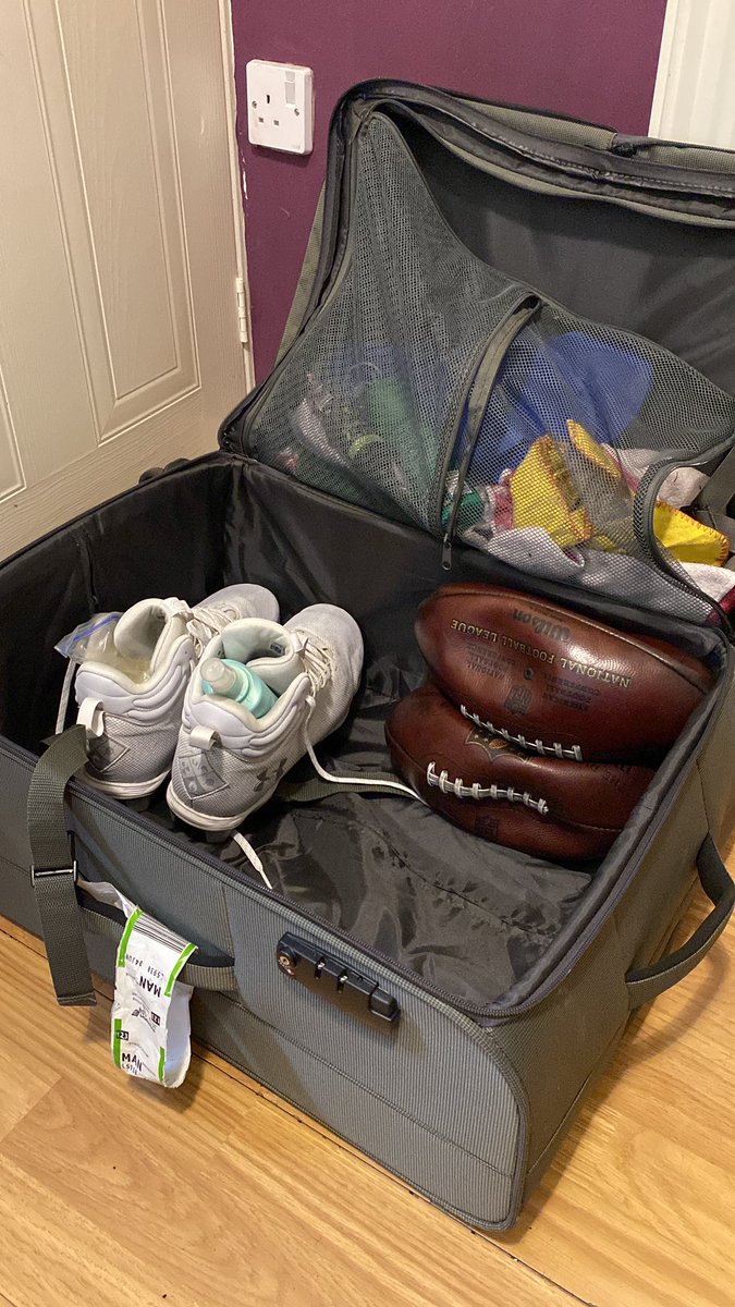 A group of our players are headed to Spain tomorrow to take part in the Dorado bowl, our first overseas tournament. Sun, sea and Flag Football! What’s not to love!! #FlagFootball