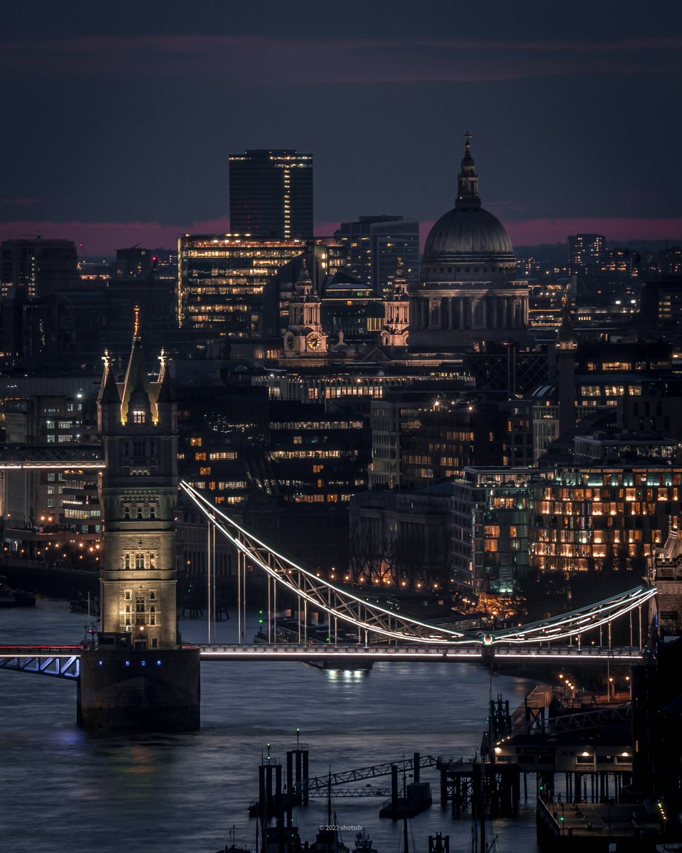 Tower Bridge tweet media
