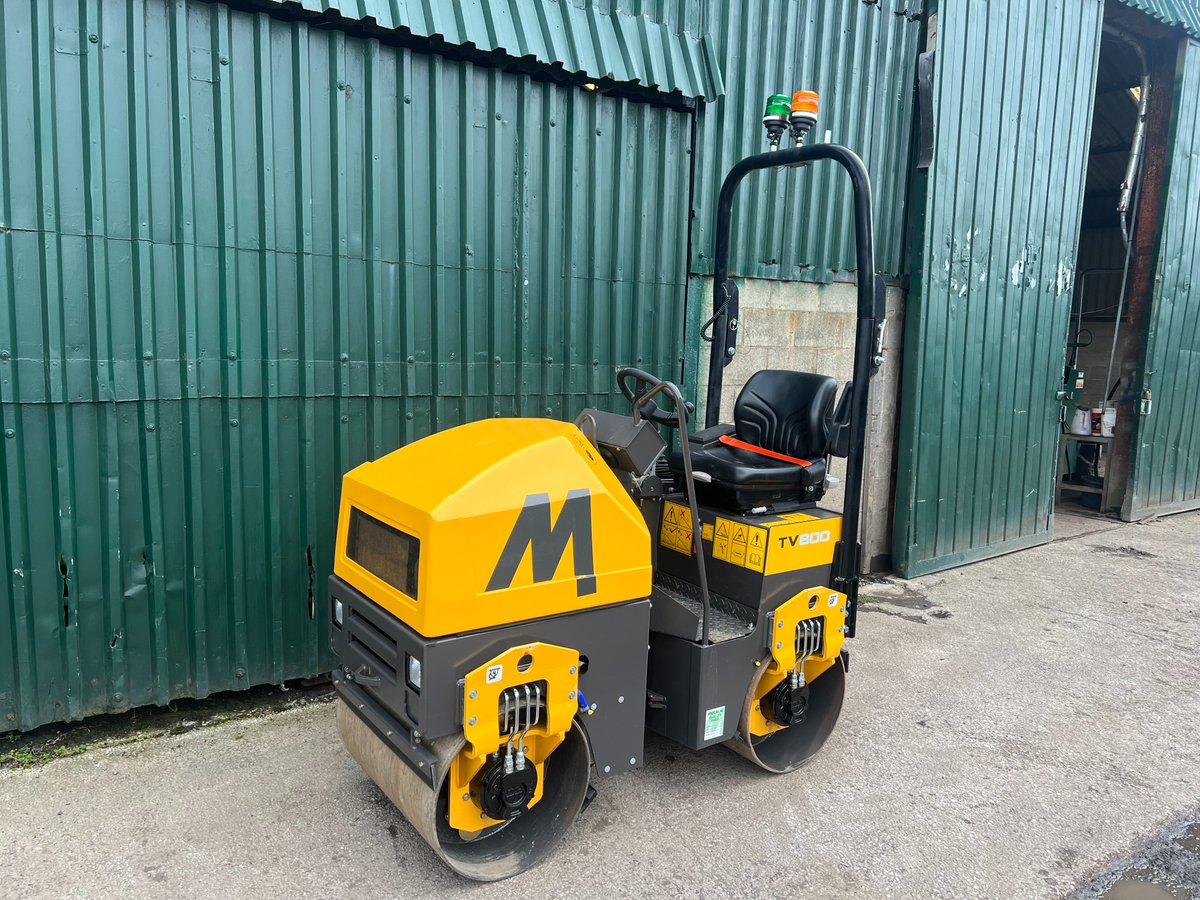 1stBasePlant's tweet photo. #Mecalac TV800 Roller for Sale
2022 unused delivery mileage only
#Kubota engine 
800mm wide
£15,950+vat
Full pictures and description on our website - 
https://t.co/Wh3rInJMaC https://t.co/q9RdPtCVAp