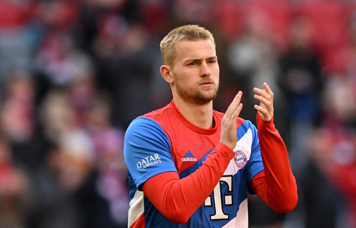 FabrizioRomano's tweet image. De Ligt on Nagelsmann: “I didn't see it coming, I was surprised. We are second in the league, in the quarter-finals of the German cup and in the quarter-finals of the Champions League. There's still everything to play for”, told @NOS 🔴 #FCBayern

“I’ve sent him a message”.