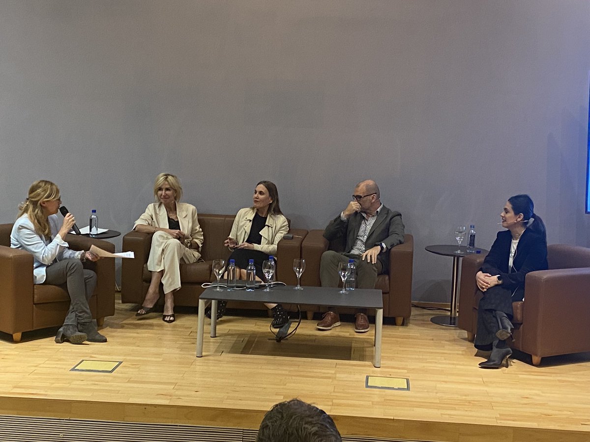 ByLauraGil's tweet photo. Foro de Turismo Cultural y Patrimonio en el Instituto de Turismo de la Región de Murcia. @itremurcia @juanframartinez https://t.co/mg7fd1sapx