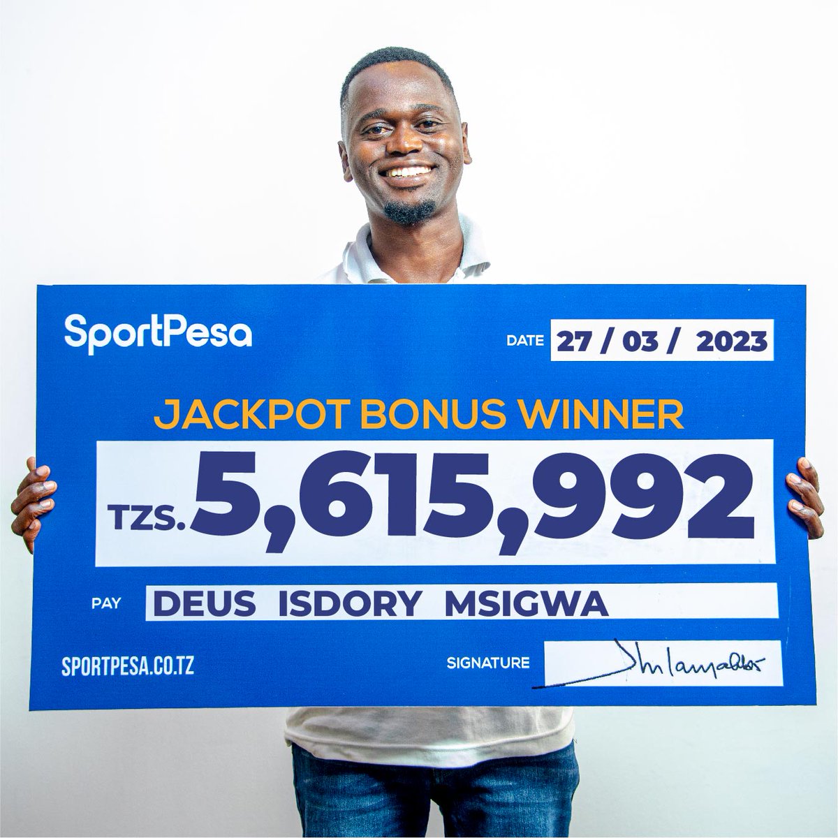 TZSportPesa's tweet image. Mkazi wa Tabata Kimanga Deus Isidory Msigwa, amebahatika kushinda kitita cha Sh 5,615,992, baada ya kupatia kwa usahihi mechi 12 kati ya mechi 13, kama bonus ya Jackpot ya SportPesa.

#jackpot #jackpotbonus #sportpesa

blog.sportpesa.co.tz/?p=7932