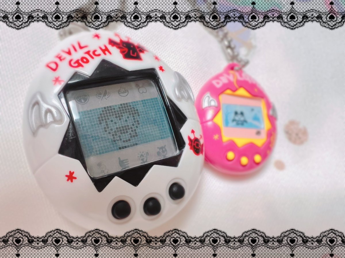 dfmy_28's tweet photo. デビルコっちになった🥰🖤
かわいい！

#たまごっち #Tamagotchi 
#デビルっち #devilgotch https://t.co/H5NxO0tkhI