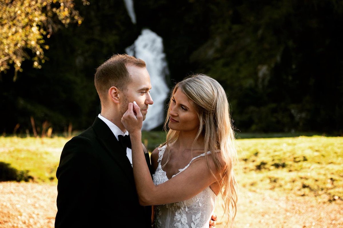 howardgoes's tweet photo. After wedding elopment weddingphoto ☀️ #nikoneurope #elopmentphotograper #bridal #nikonz6ii #bride #elopment #elopmentphotographer #rangefinder #dittbryllup #bryllupsmagasinet #bride #weddingphoto https://t.co/Df8U4nCIQk