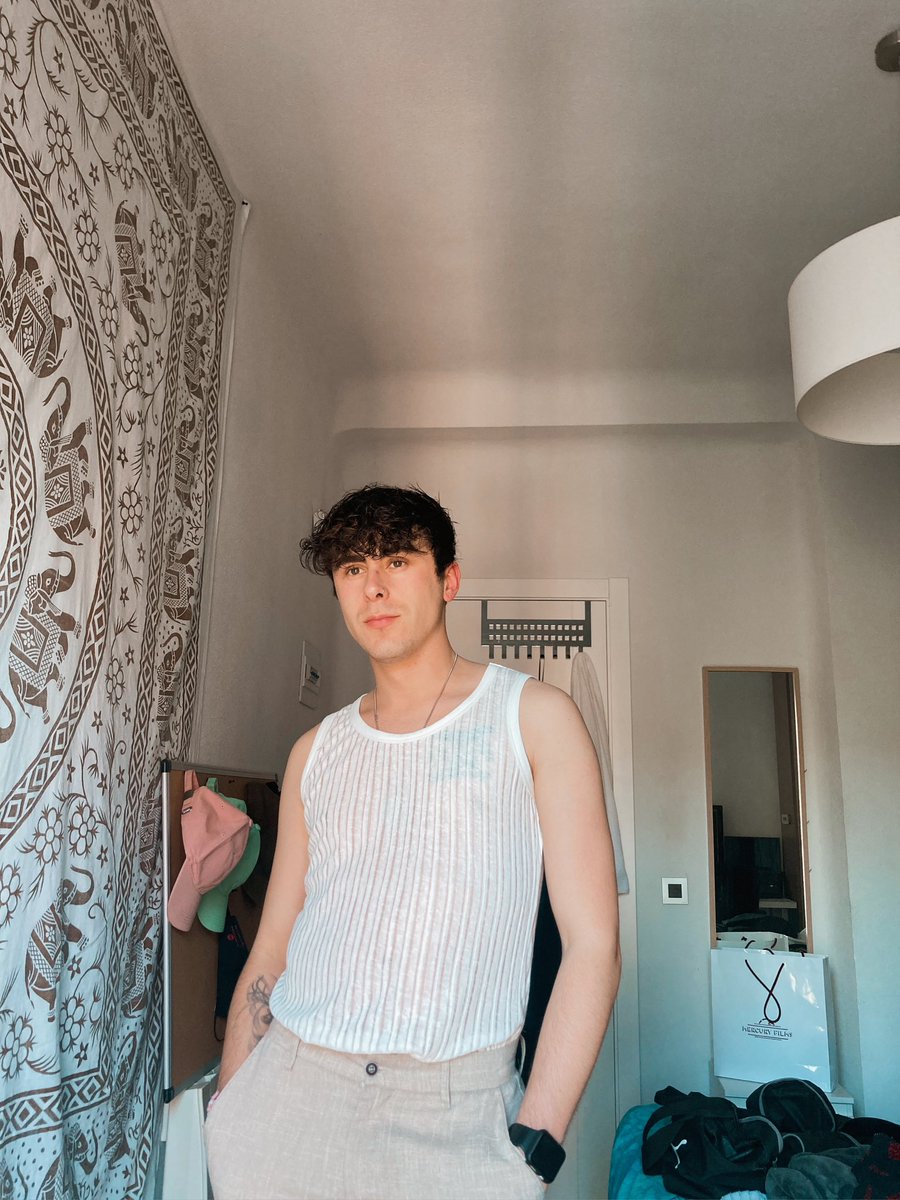 corzolympus's tweet photo. 🙈🤎 https://t.co/fGeqjWKC7I