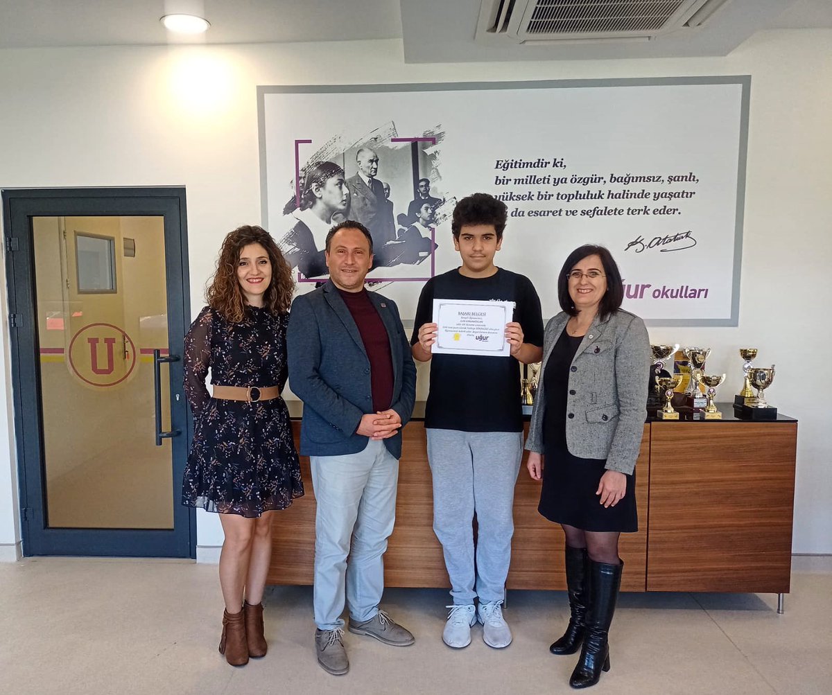 Uğur Okulları genelinde yapılan LGS-20 deneme sınavı sonucunda tüm soruları doğru cevaplayıp 500 tam puan alarak Türkiye 1.si olan öğrencimiz Can KARAMERCAN’ı  tebrik eder,başarılarının devamını dileriz.🏆👏
#uğurluolmak 
#uğurdabaşarıbirgelenektir