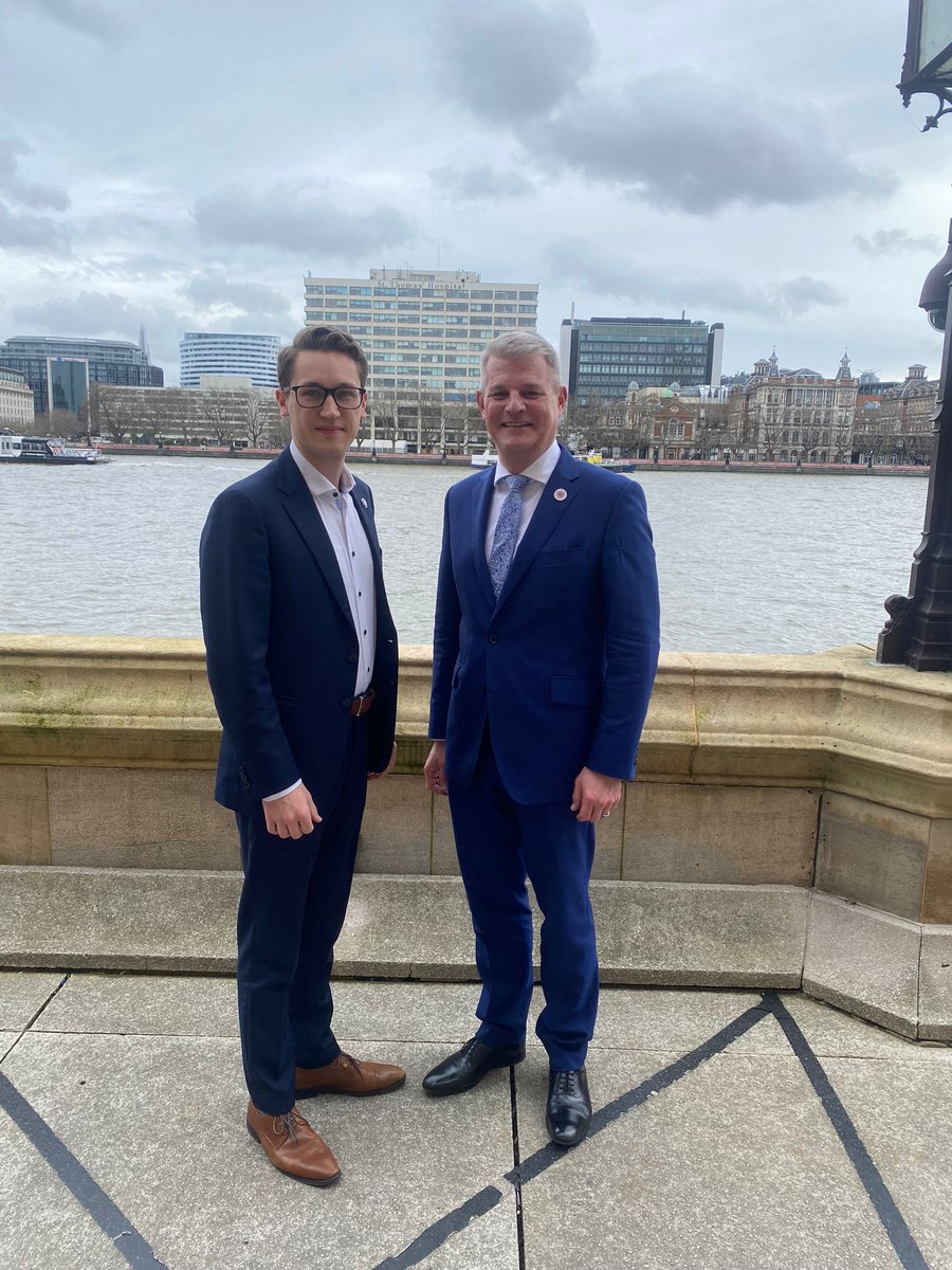 Minister for Equalities @StuartAndrew and Hungarian MP and Chair of the Hungarian Parliament's LGBT Intergroup David Bedo MP discussed anti-LGBT laws in Hungary and the crucial work being done by the Intergroup, civil society and activists to stand up for the LGBT+ community.